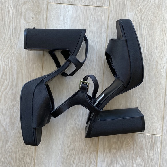 Brand new square toe black platform chunky heels - Picture 2 of 5